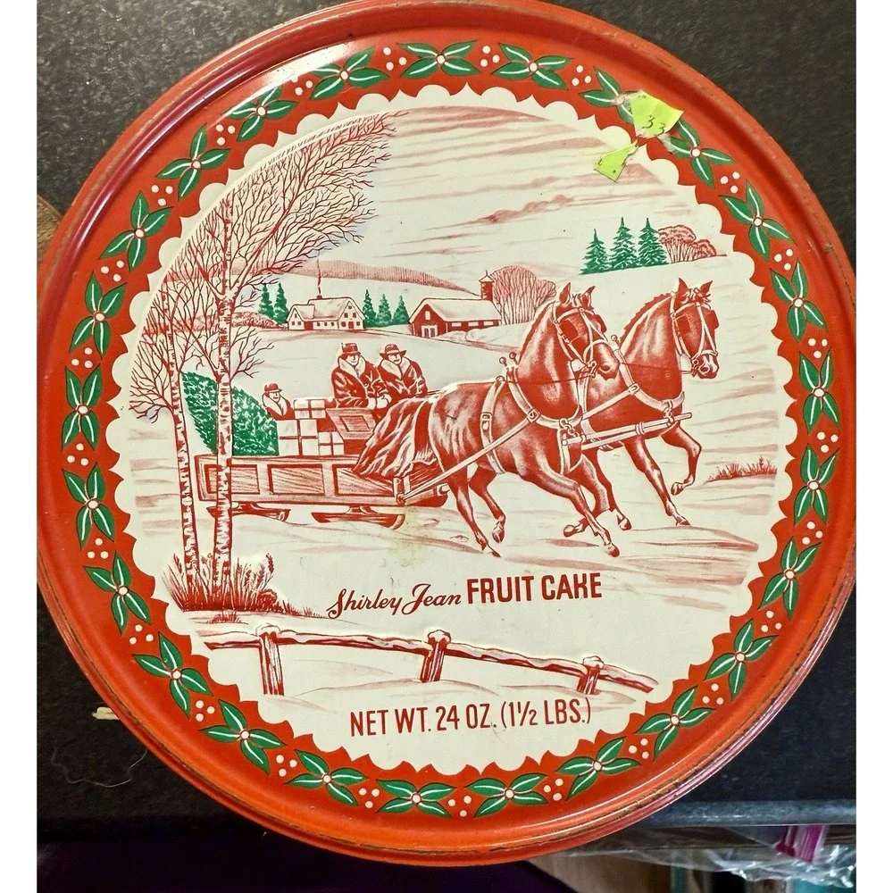 Vintage Sewing Basket Filled w/ Notions Buttons Thread – Holly Hobbie Style